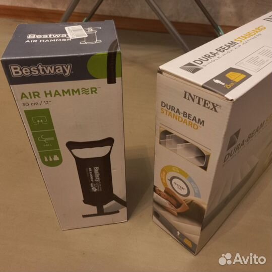 Надувной матрас с насосом