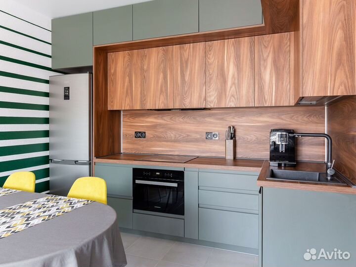 Кухня с антресолями под проект под потолок