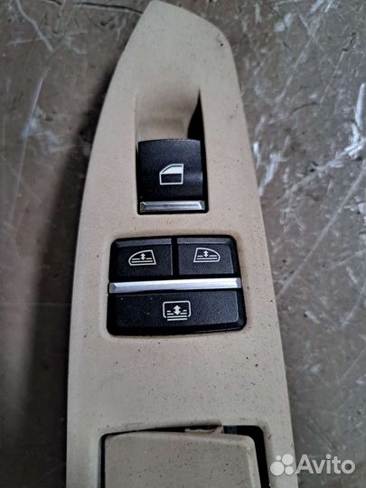 Кнопка стеклоподъёмника задний левый BMW f01