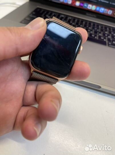 Замена стекла дисплея iPhone, iPad, Apple Watch