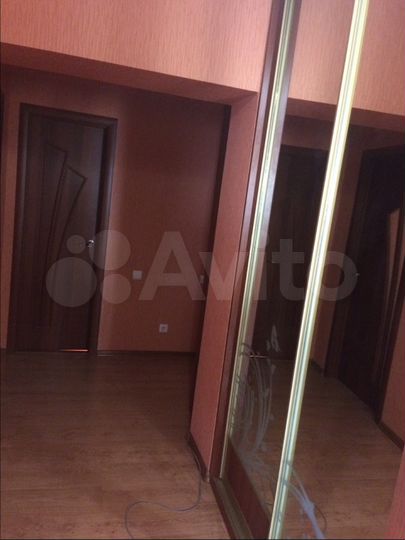 2-к. квартира, 57 м², 7/10 эт.