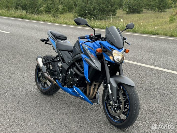 Suzuki GSX-S 750 Naked Bike