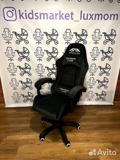 Компьютерное кресло тканевое