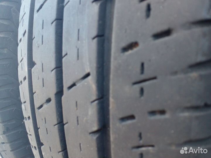 Continental Vanco 2 215/70 R15C 109R