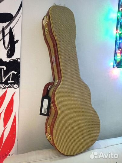 Укулеле тенор