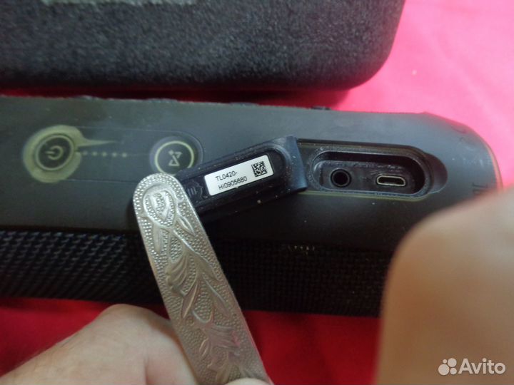 Колонка jbl flip 4