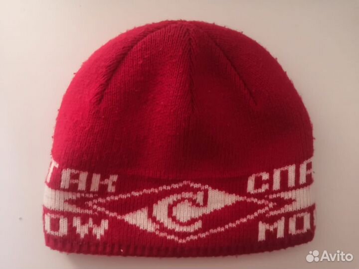 Шапка и флаг Спартак