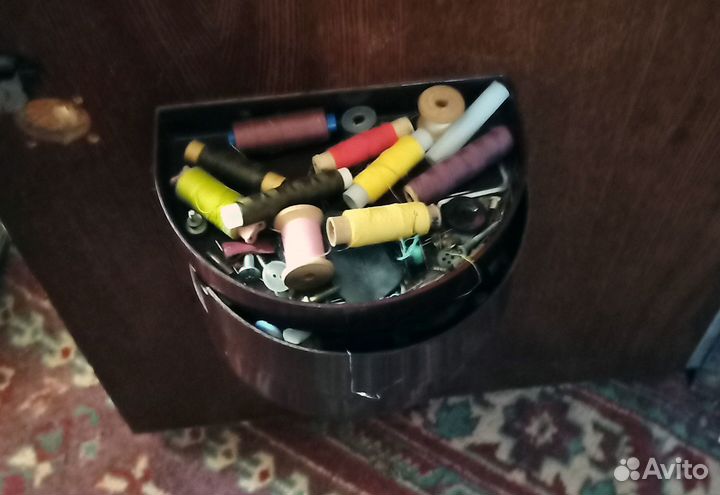 Швейная машина Чайка 3