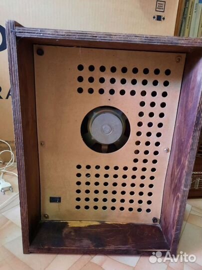 Акустические колонки 