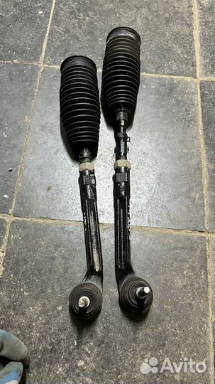 Тяга рулевая с левым наконечником Hyundai Tucson