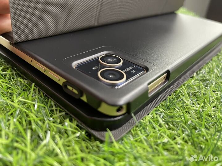 Новый большой планшет + клавиатура + стилус