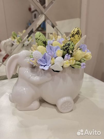 Кашпо керамика с цветами из японской глины