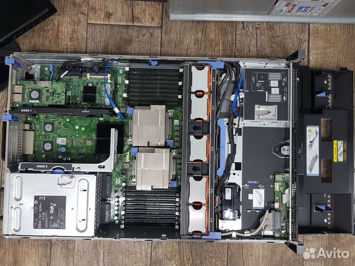 2U сервер Dell PowerEdge R710 Gen7 6 LFF HDD 3.5