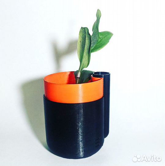 Горшок с авто-поливом