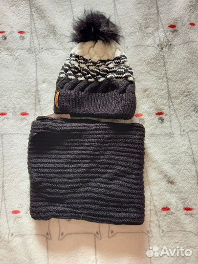 Комплект шапка и снуд