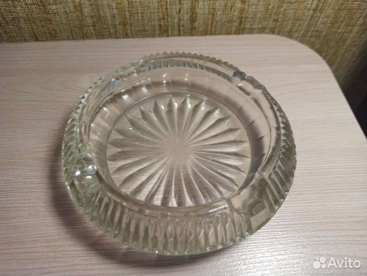 Стеклянные пепельницы СССР