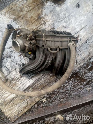 Впускной коллектор Лада Калина