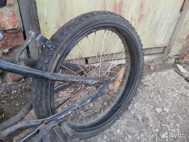 Детский велосипед 18