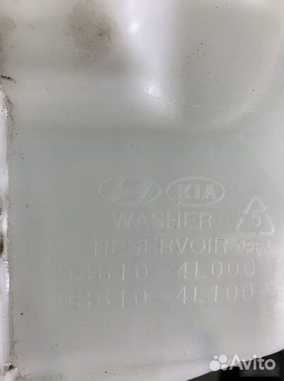 Бачок омывателя Hyundai Solaris