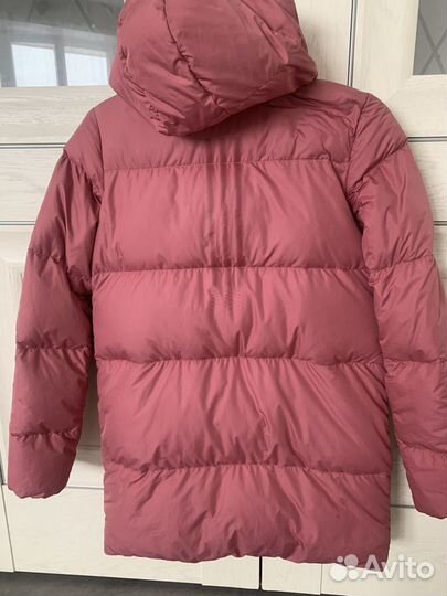 Весенняя куртка adidas пыльно розового цвета