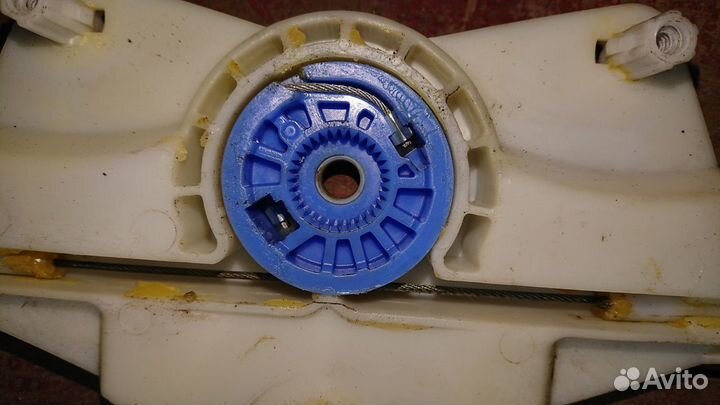 Механизм стеклоподъемника двери Mercedes w221