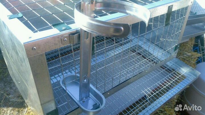 Поилка для кроликов