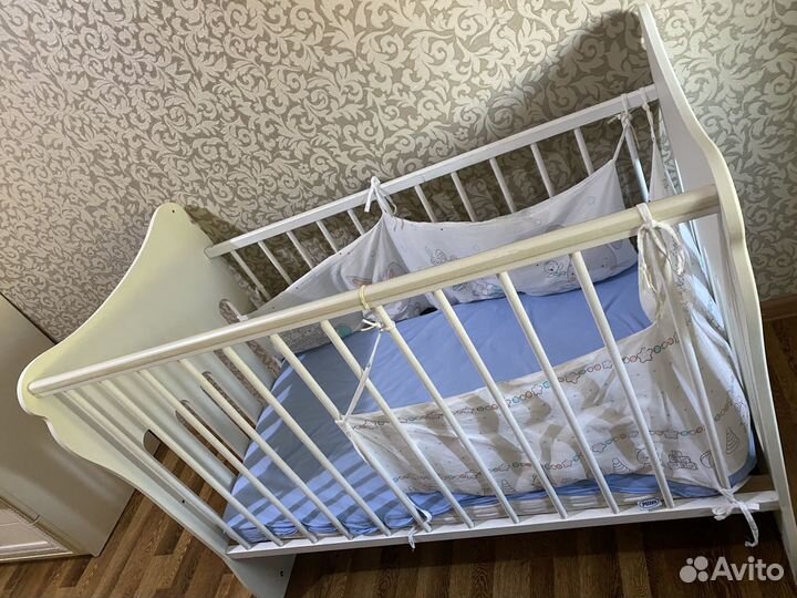 Детская кровать с ящиком и матрац