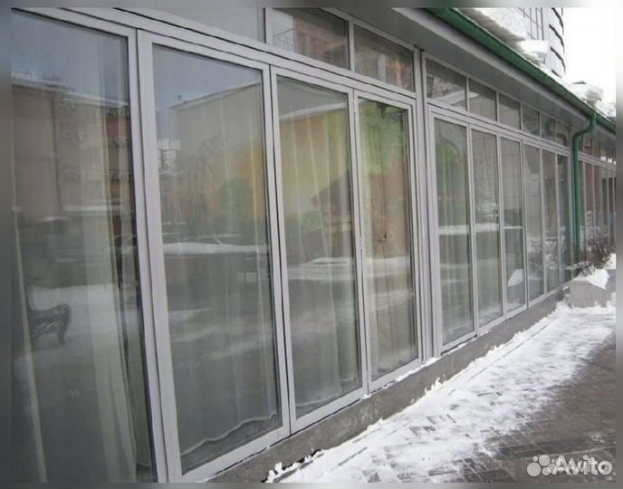 Алюминиевые витражи окна двери