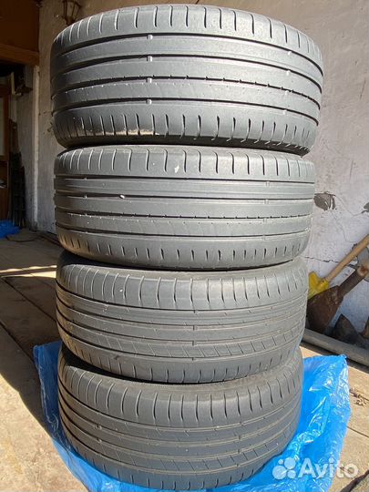 Goodyear EfficientGrip 225/45 R18 95W