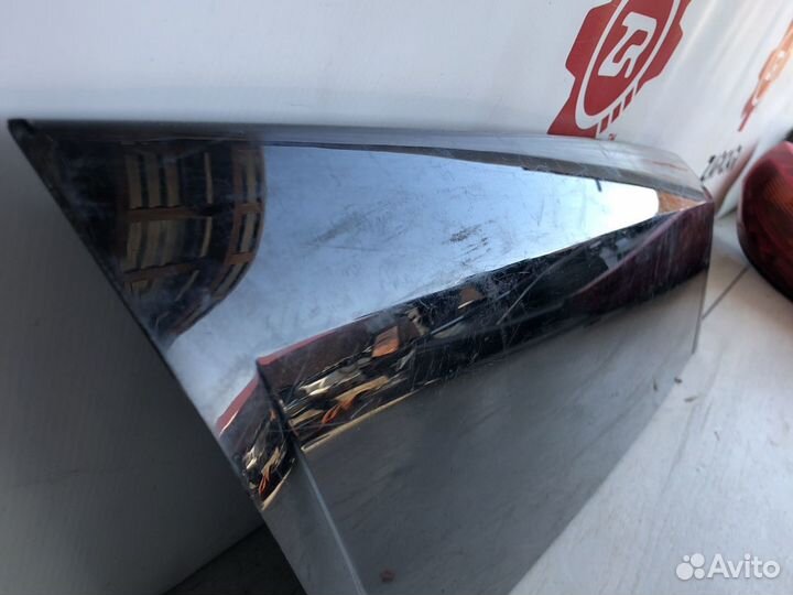 Land Rover Range Rover 4 Накладка задней стойки