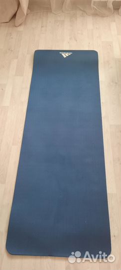 Коврик adidas