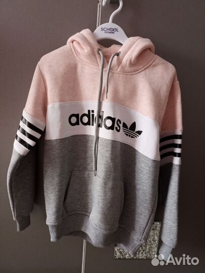 Спортивный костюм для девочки 146 152