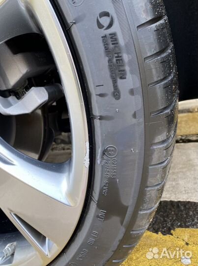 Комплект колес R22 Genesis GV80