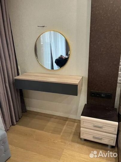 Зеркало круглое с подсветкой в черной раме