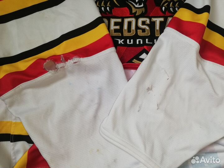 Хоккейный свитер Куньлунь Ред стар