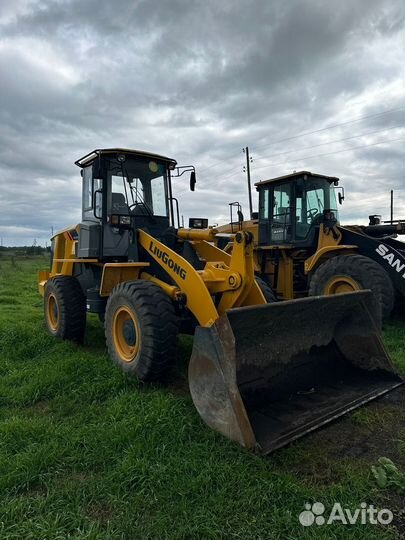 Фронтальный погрузчик LiuGong 835H, 2021