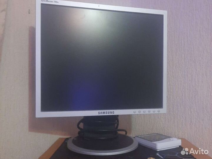 Монитор Samsung syncmaster 740N