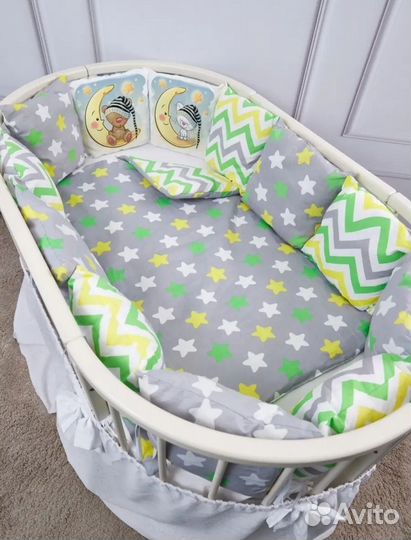 Комплект бортиков с одеялом в кроватку