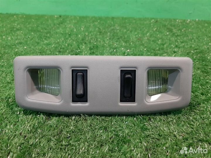 Плафон салона Mitsubishi Space Star 2002