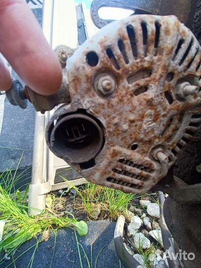 Генератор toyota corolla ае92