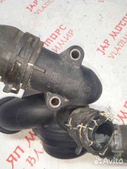 Термостат Volkswagen Touareg AZZ 2006