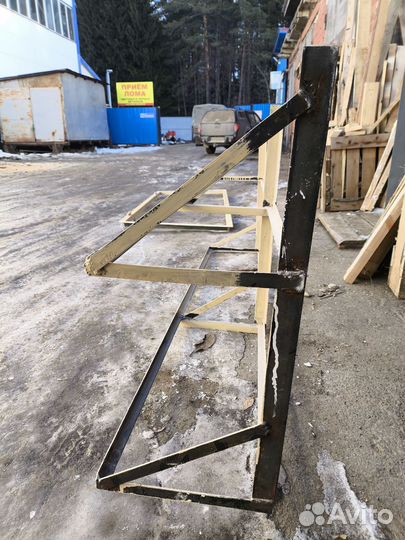 Полка настенная металлическая для гаража бу