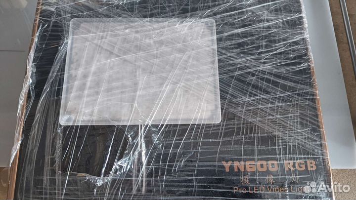 Видеосвет Yongnuo YN-600 L II LED (3200-5500K)