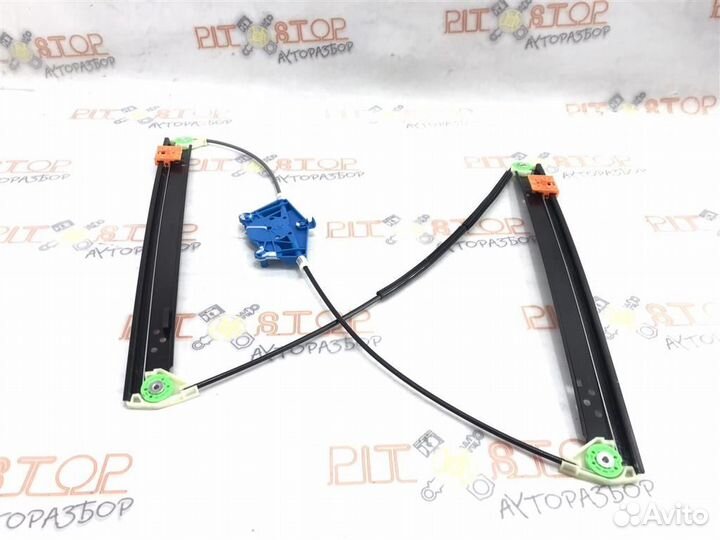 Стеклоподъемник передний правый VW Touareg GP (7L