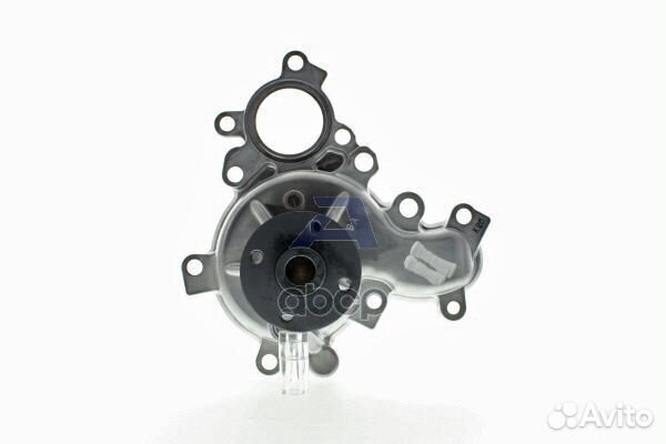 Насос водяного охлаждения toyota LAN land cruis