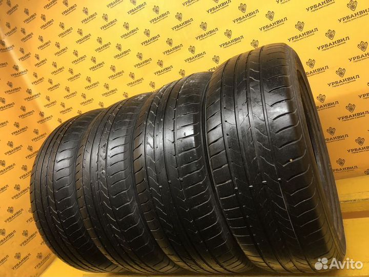 Goodyear EfficientGrip 235/55 R18