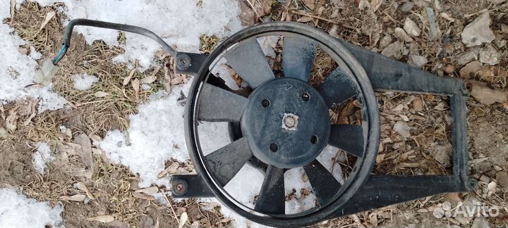 Вентилятор радиатора охлаждения