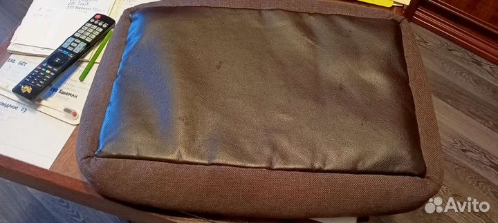 Лежанка для кошки новая