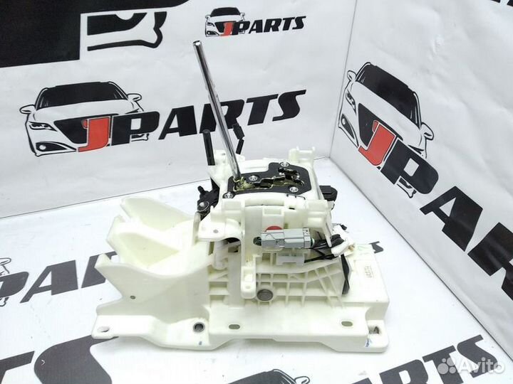 Селектор АКПП Mitsubishi Outlander II (2005—2009)