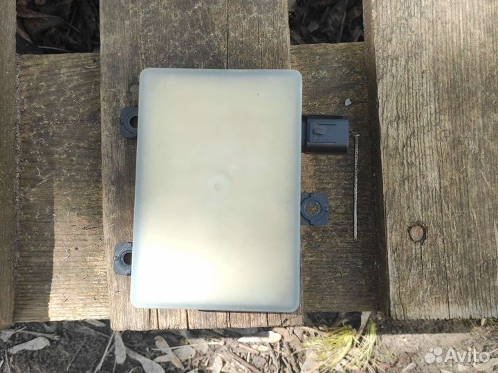 Датчик контроля слепых зон (BCW) Kia, Hyundai